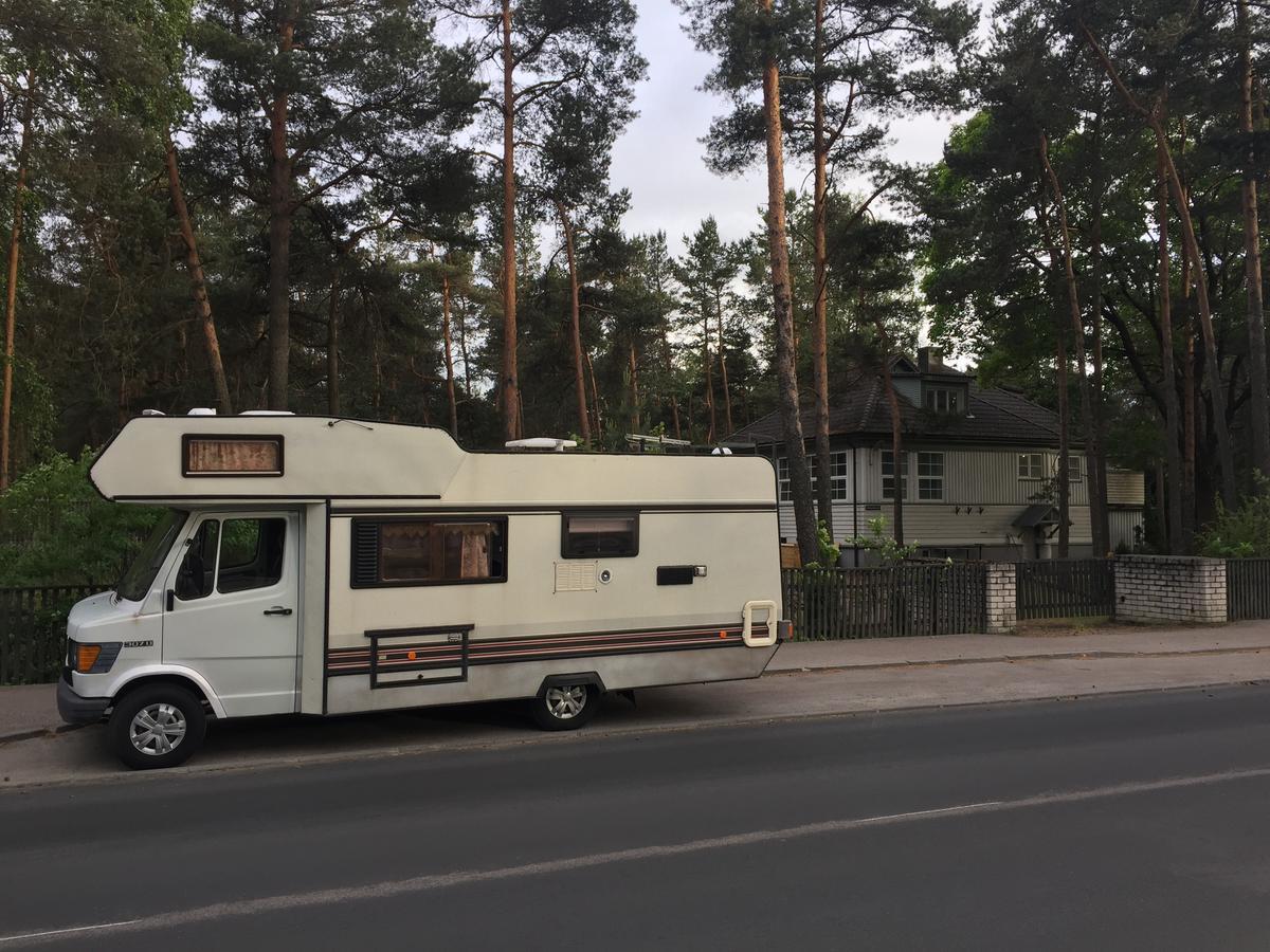 Freedom65 And Caravan