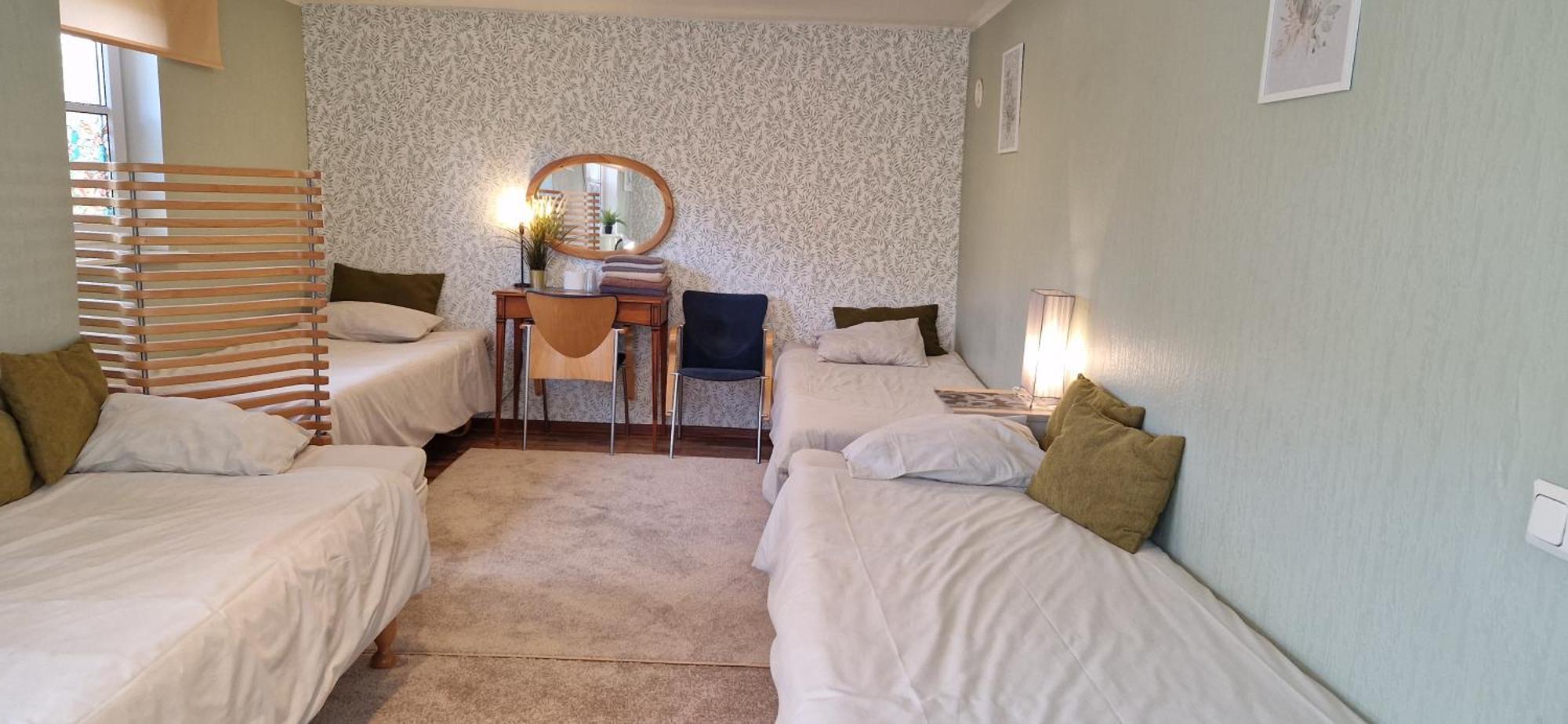 Hostel Freedom65 And Caravan Tallinn